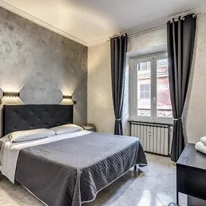 Hotel Planet, Roma